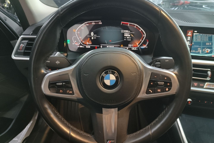 BMW 3 Series 2020 #11 BMW 3 Series 2020 car image #11