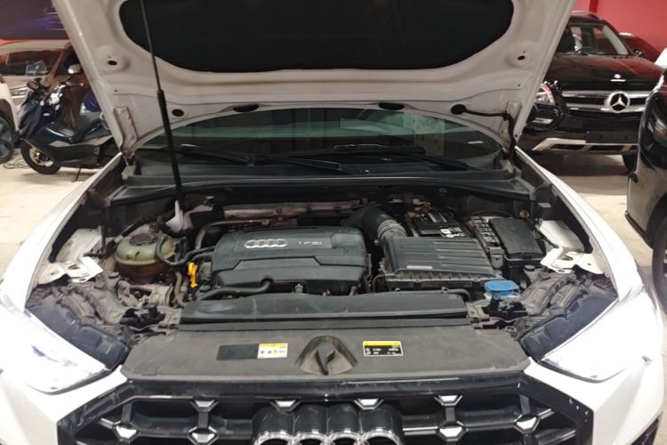 Audi Q3 2021 immagine di auto #20