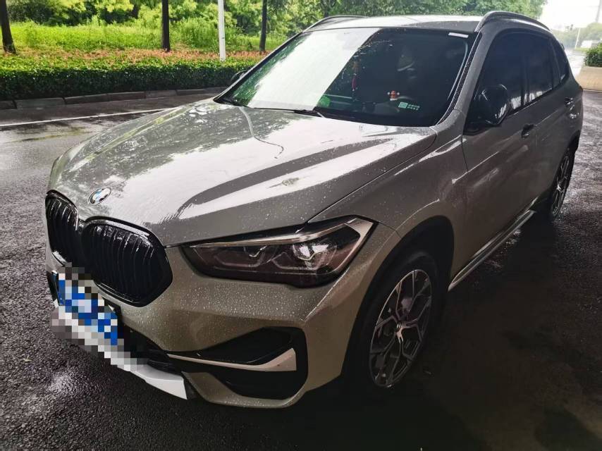 BMW X1 2023 BMW X1 2023 car image
