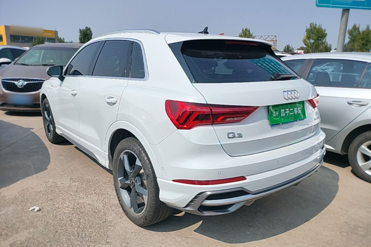 Audi Q3 2023 #5 Audi Q3 2023 car image #5