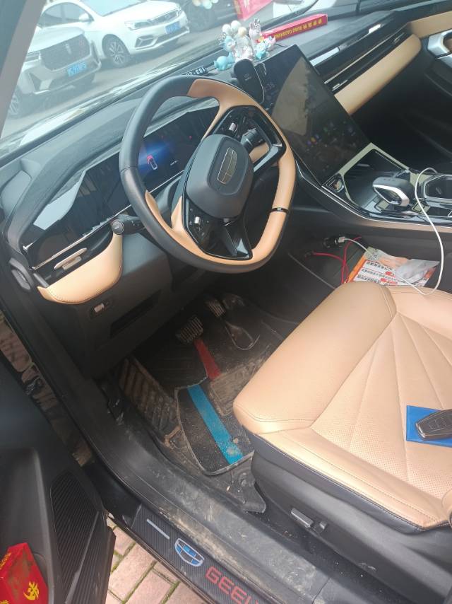 GEELY Boyue L 2023 imagem de carro #4