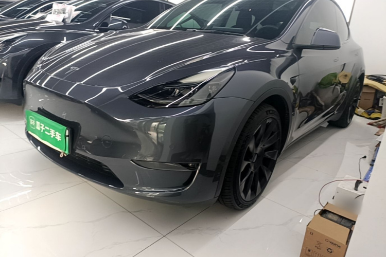 Tesla Model Y 2022 image de voiture #2