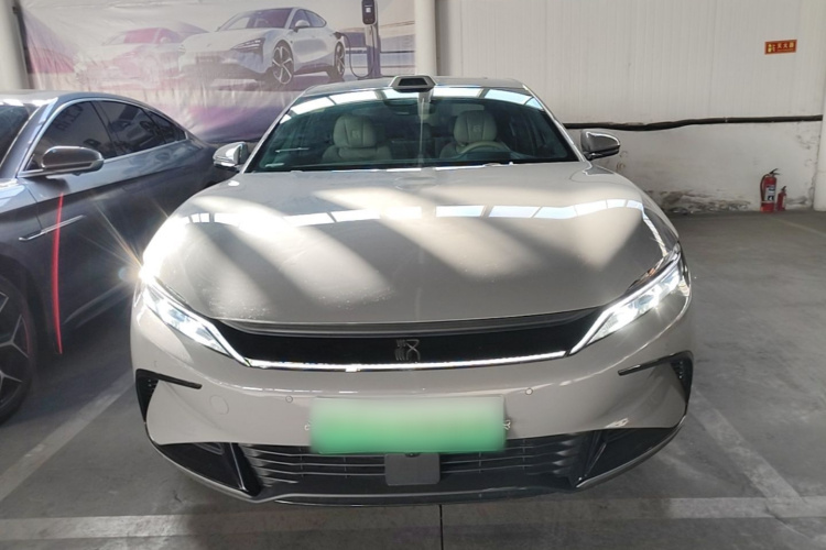 BYD Han 2024 car image #3