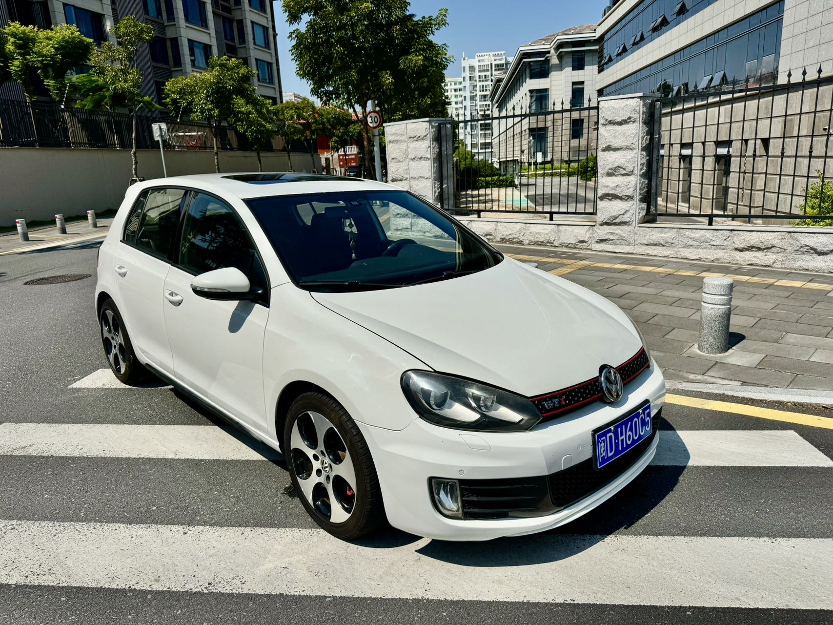 Volkswagen GolfGTI 2012 #3 Volkswagen GolfGTI 2012 immagine di auto #3