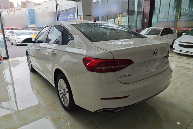 Volkswagen Lavida 2020 car image #5