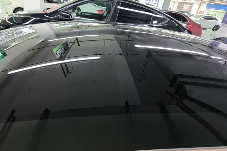 Tesla Model 3 2024 car image #25