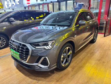 Audi Q3 2023 Audi Q3 2023 car image