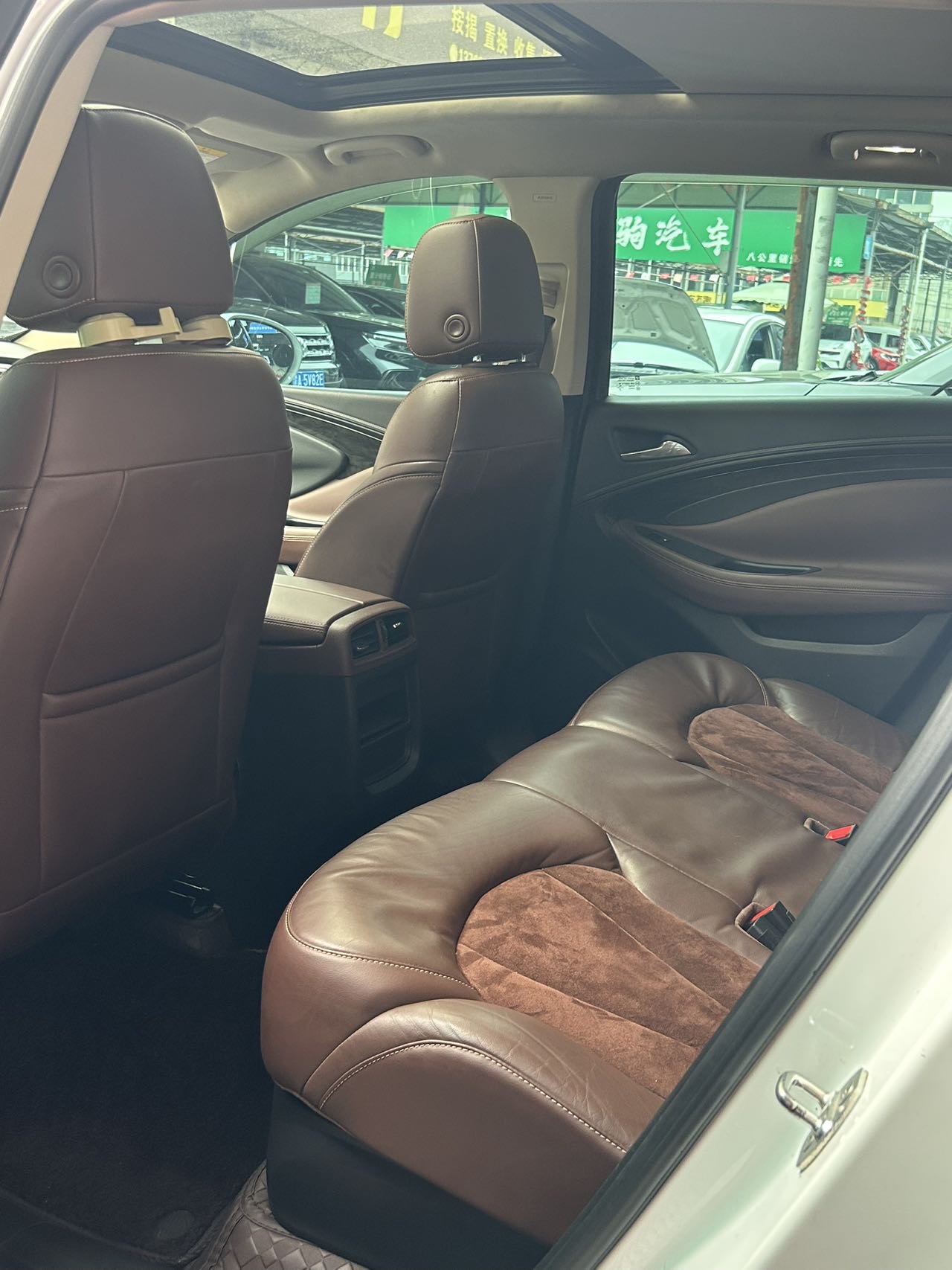 2016 #11 2016 car image #11