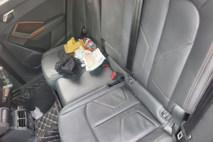 Audi Q3 2021 image de voiture #19