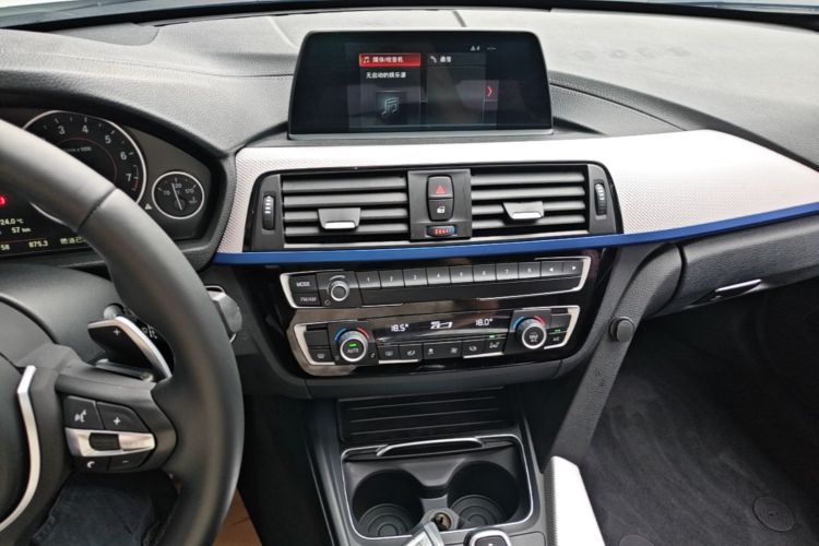 BMW 3 Series 2019 #13 BMW 3 Series 2019 car image #13