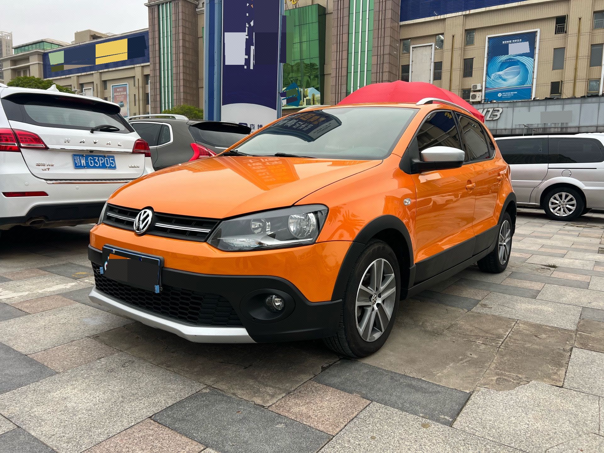 Volkswagen Polo 2012 Volkswagen Polo 2012 صورة سيارة