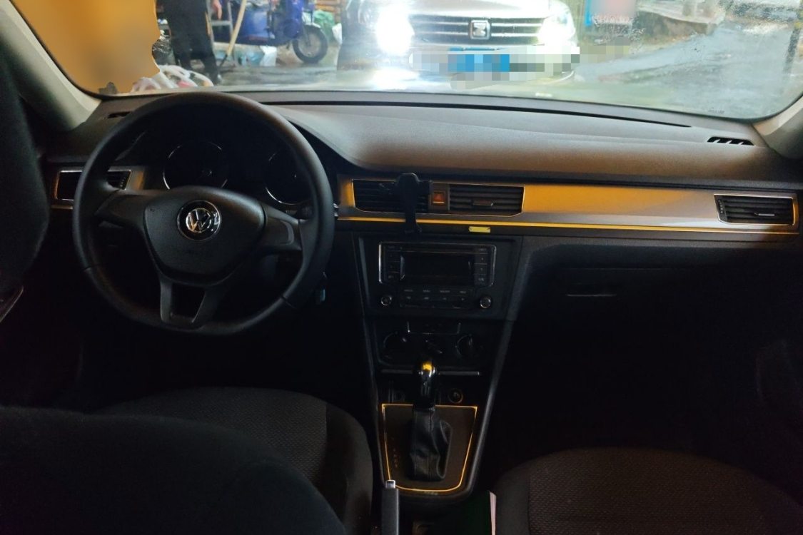 Volkswagen Bora 2016 صورة سيارة #23