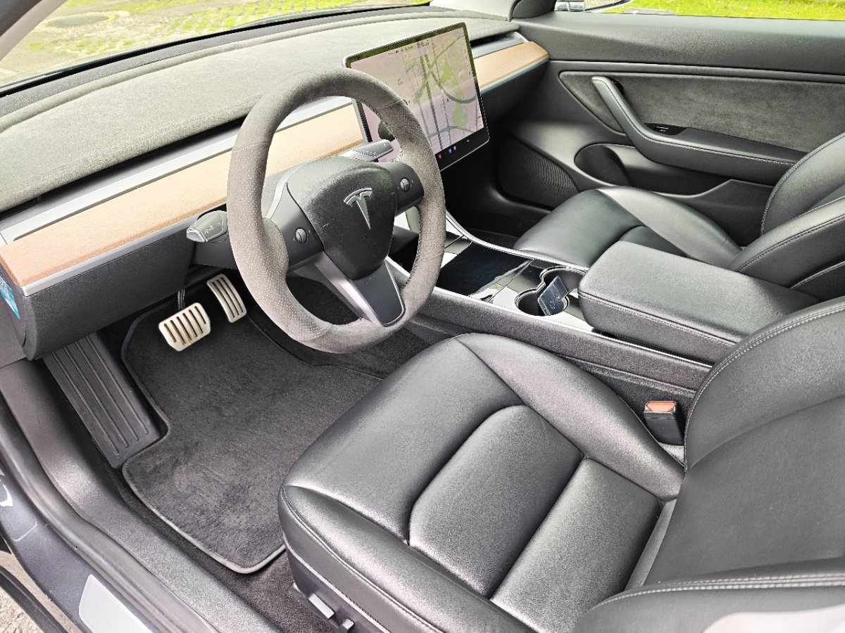 Tesla Model 3 (Imported) 2019 #4 Tesla Model 3 (Imported) 2019 car image #4