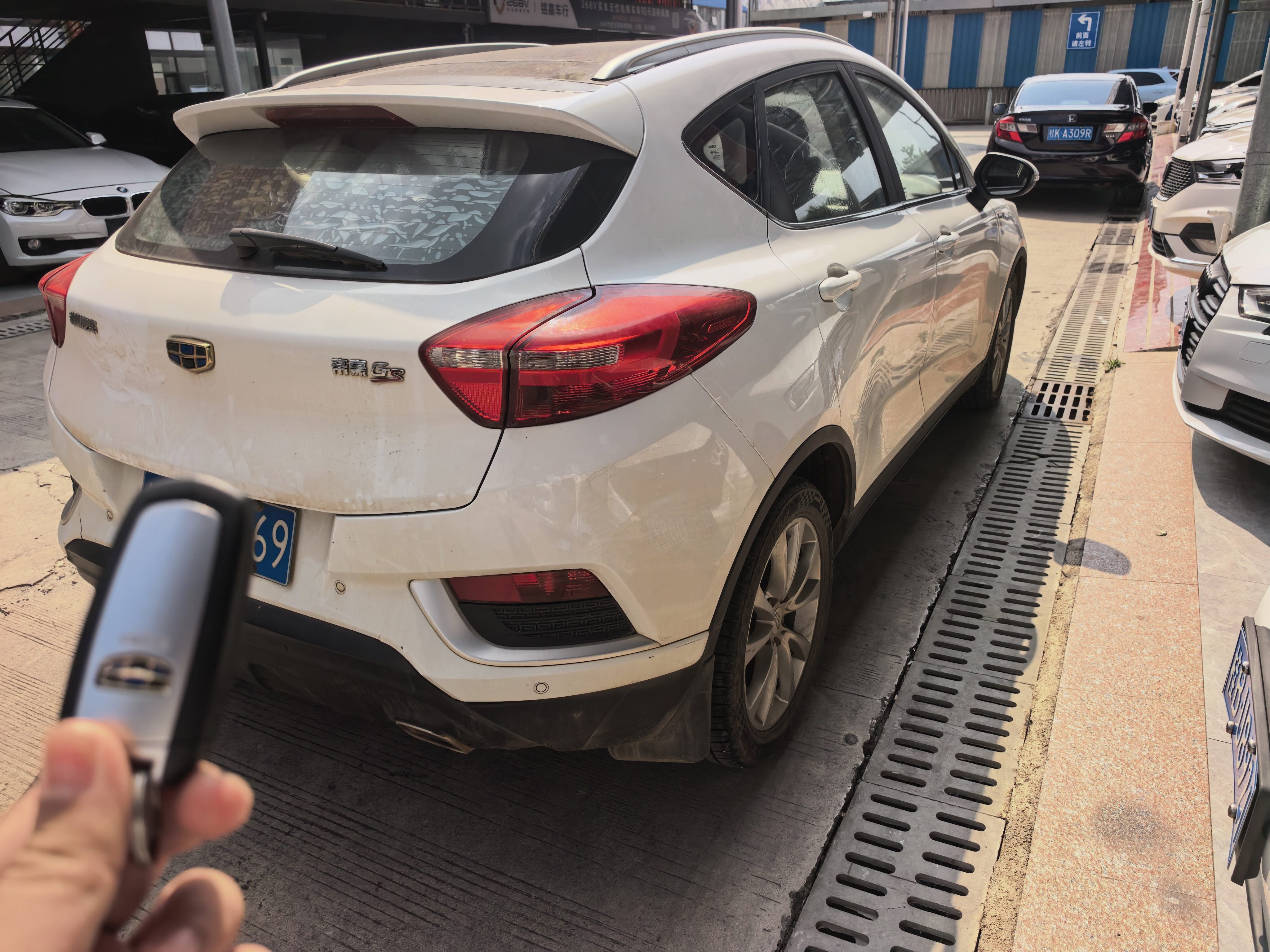 GEELY Emgrand GS 2017 #3 GEELY Emgrand GS 2017 immagine di auto #3