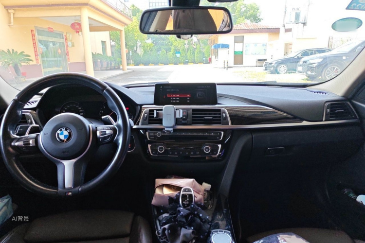 BMW 3 Series 2018 #11 BMW 3 Series 2018 car image #11