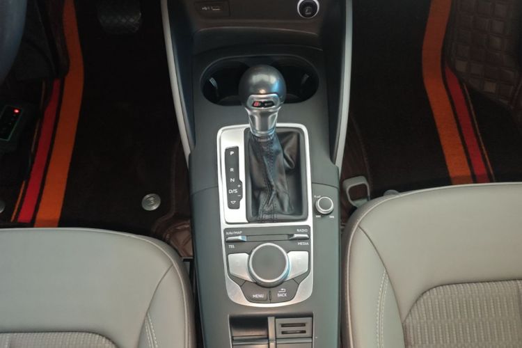 Audi A3 2018 #14 Audi A3 2018 car image #14