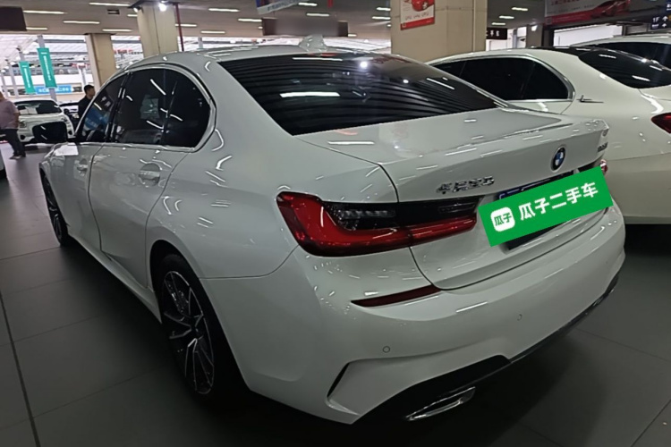 BMW 3 Series 2021 #5 BMW 3 Series 2021 immagine di auto #5