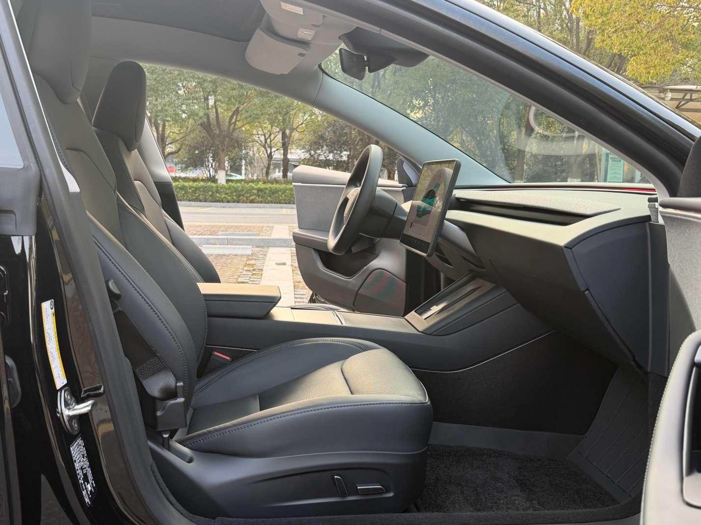 Tesla Model 3 2026 #9 Tesla Model 3 2026 car image #9