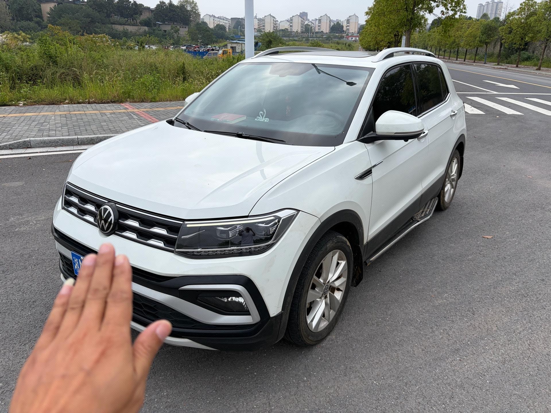 Volkswagen T-Cross 2023 car image 