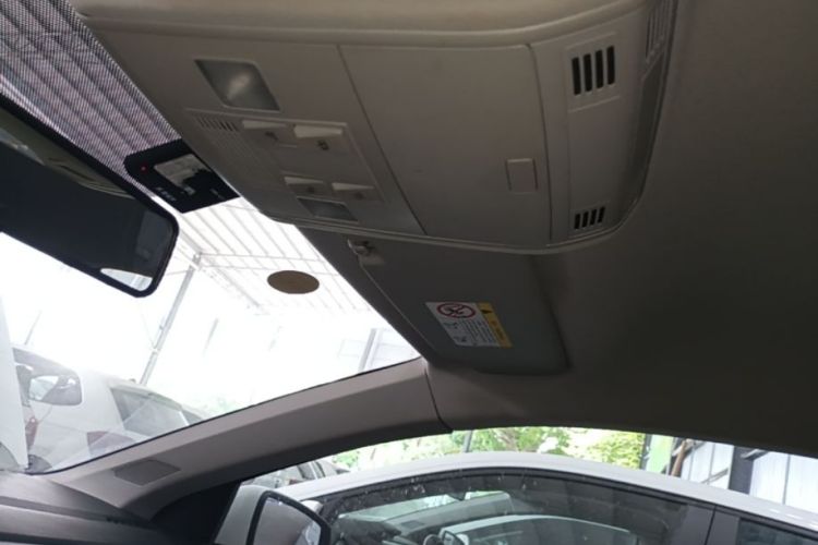Volkswagen Polo 2023 car image #18