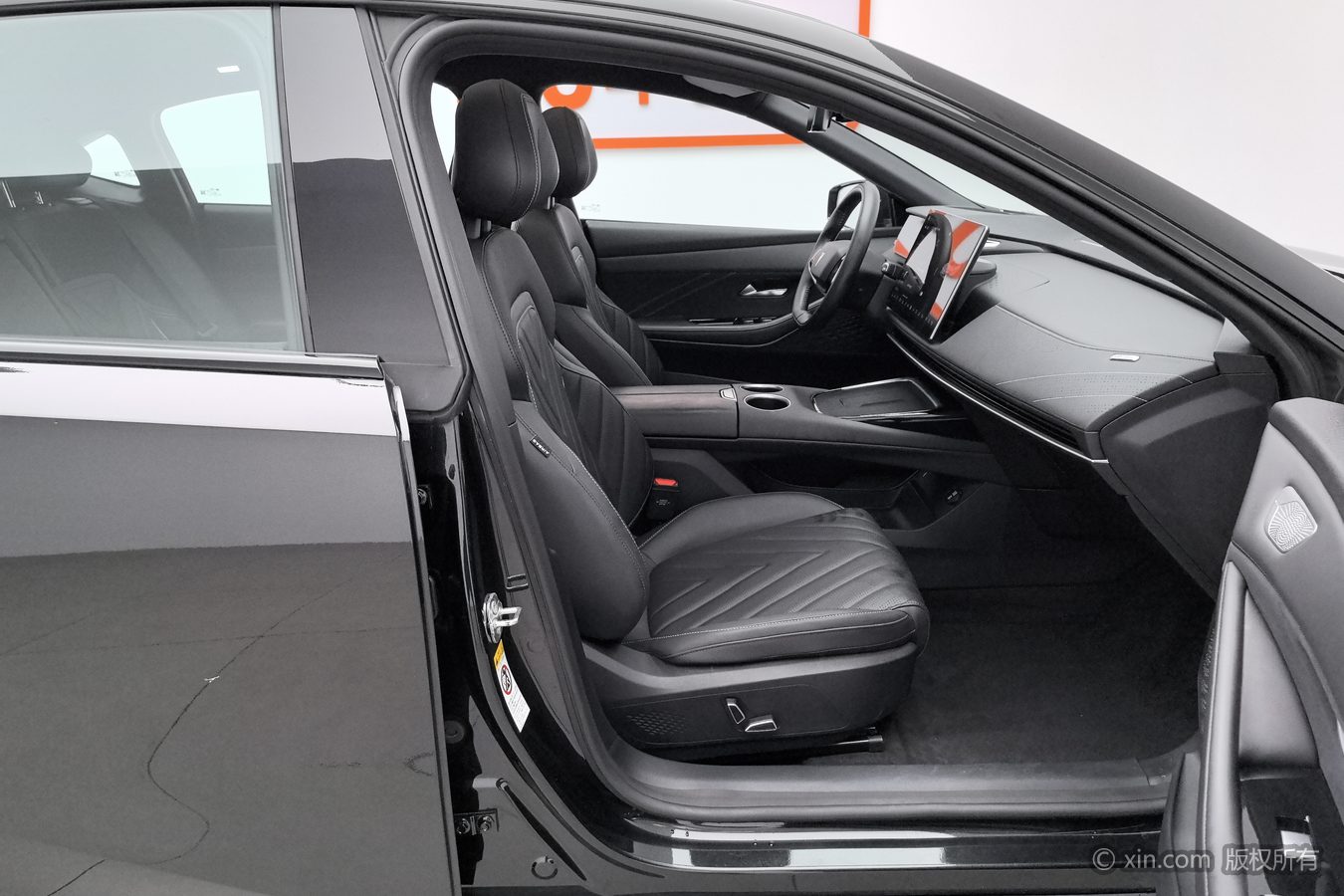 Deepal SL03 2024 car image #24