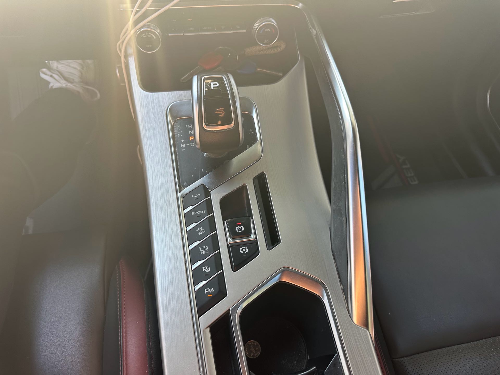 GEELY Coolray 2019 #6 GEELY Coolray 2019 صورة سيارة #6
