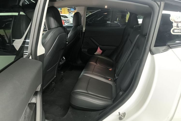 Tesla Model Y 2021 #11 Tesla Model Y 2021 car image #11