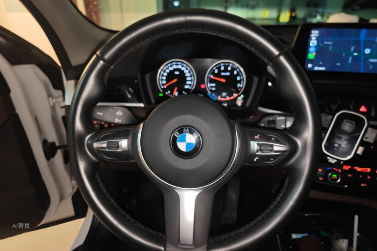 BMW X1 2022 car image #12