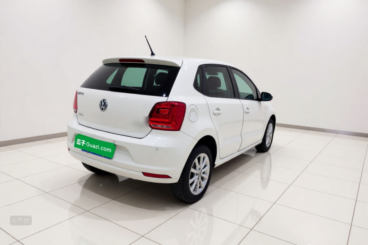 Volkswagen Polo 2018 car image #7