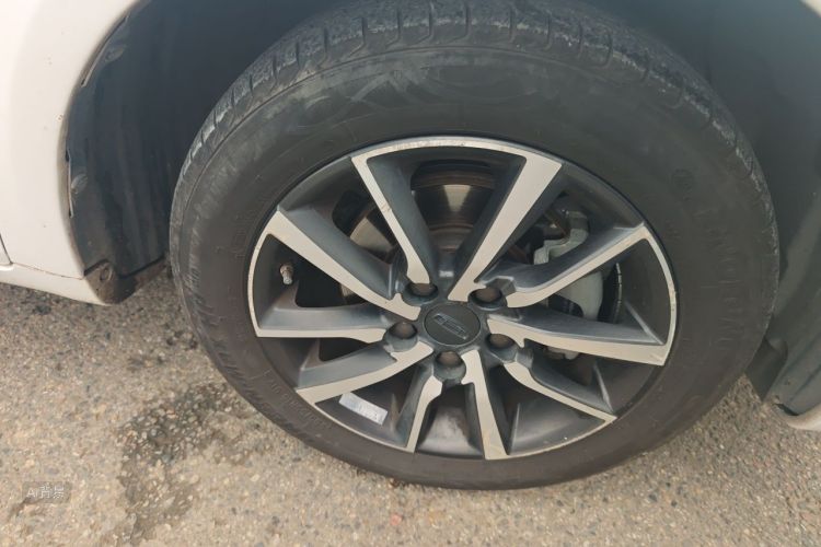 GEELY Emgrand 2020 #9 GEELY Emgrand 2020 car image #9