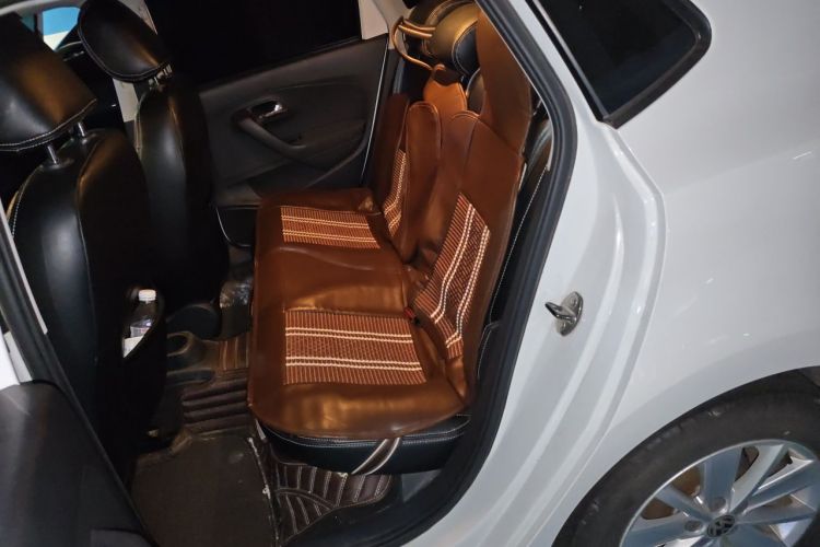 Volkswagen Polo 2018 car image #10