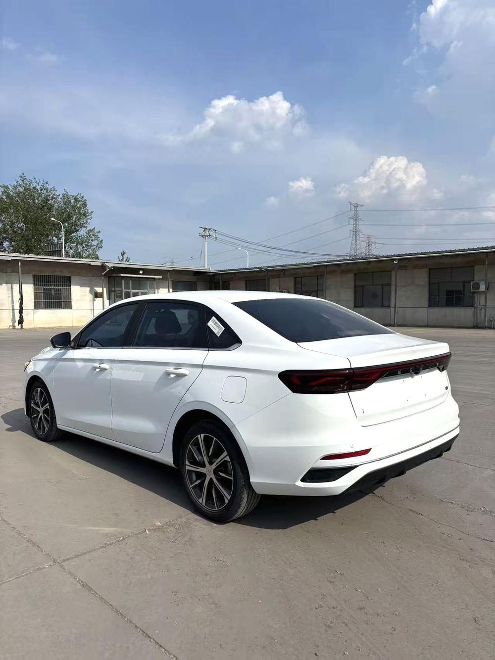 GEELY Emgrand 2021 #4 GEELY Emgrand 2021 car image #4