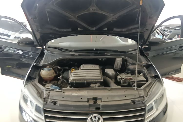 Volkswagen Santana 2020 car image #20