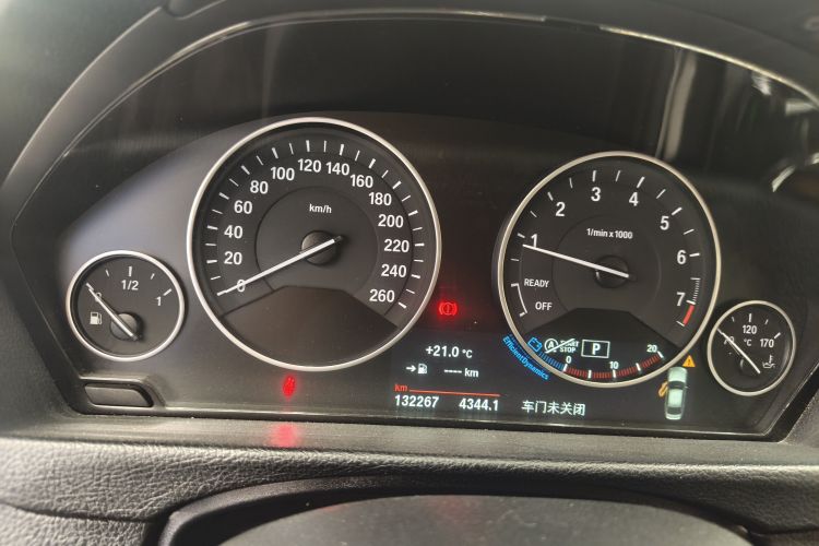 BMW 3 Series 2019 #16 BMW 3 Series 2019 изображение автомобиля #16