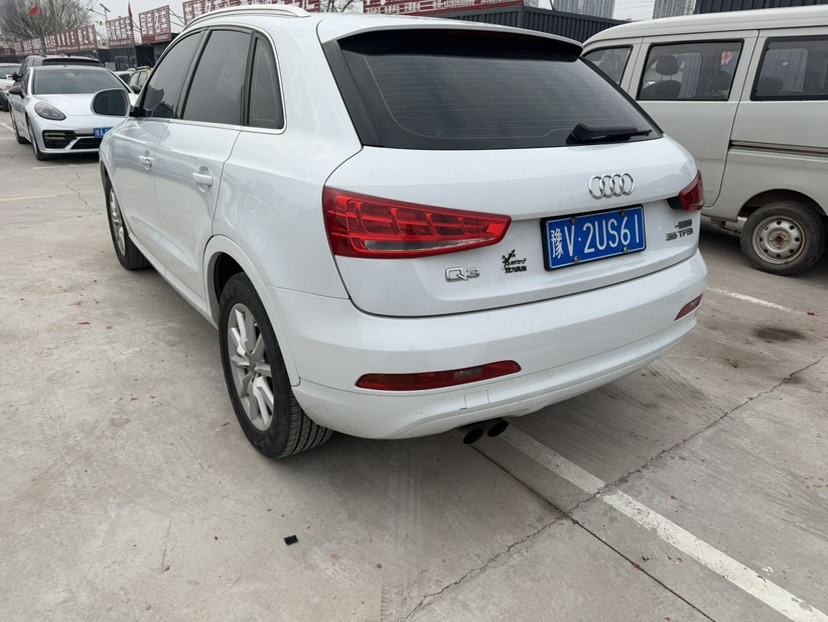Audi Q3 2014 #4 Audi Q3 2014 car image #4