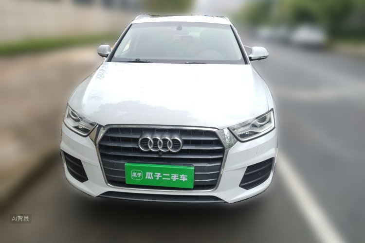 Audi Q3 2017 car image #3