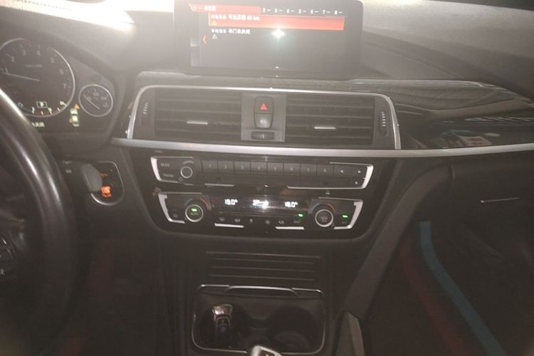 BMW 3 Series 2019 #13 BMW 3 Series 2019 car image #13