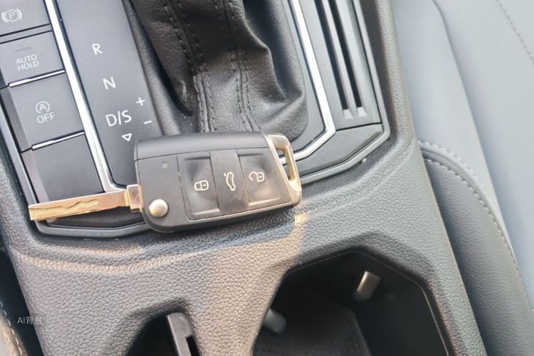 Volkswagen Lavida 2023 car image #10