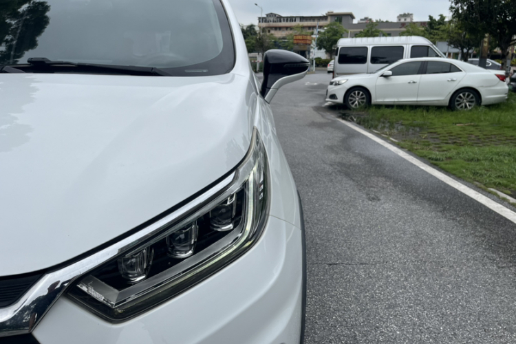 BYD Yuan New Energy 2019 immagine di auto #26