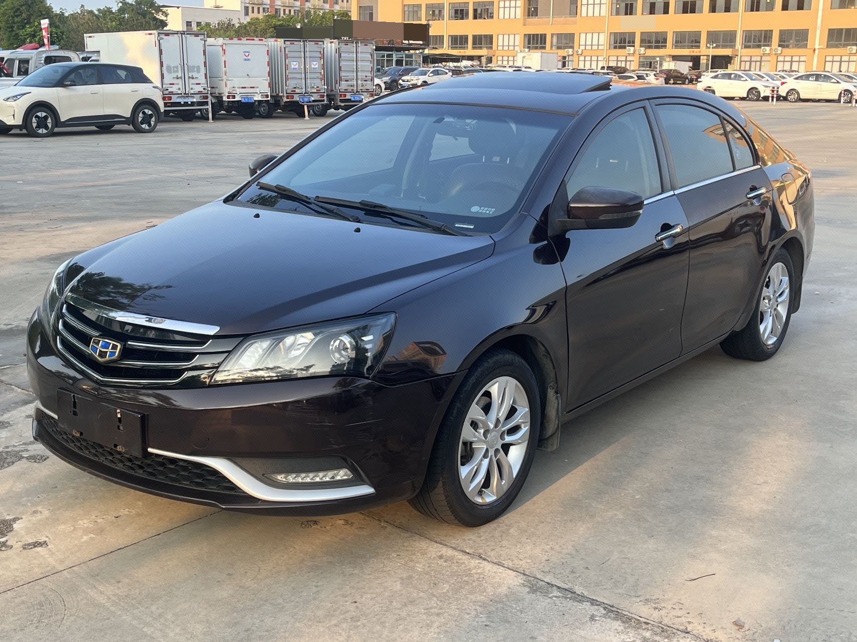 GEELY Emgrand 2015 car image 
