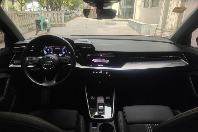 Audi A3 2021 image de voiture #10