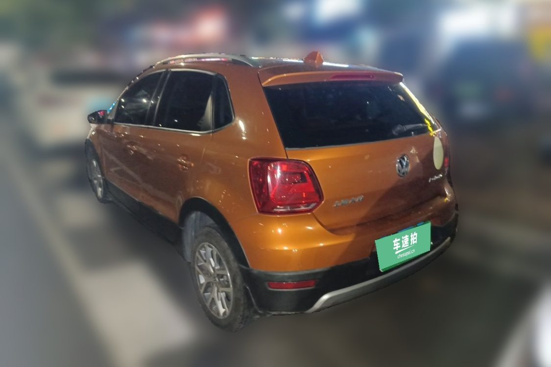 Volkswagen Polo 2014 car image #3