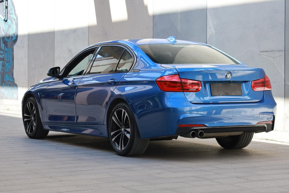 BMW 3 Series 2019 #3 BMW 3 Series 2019 car image #3