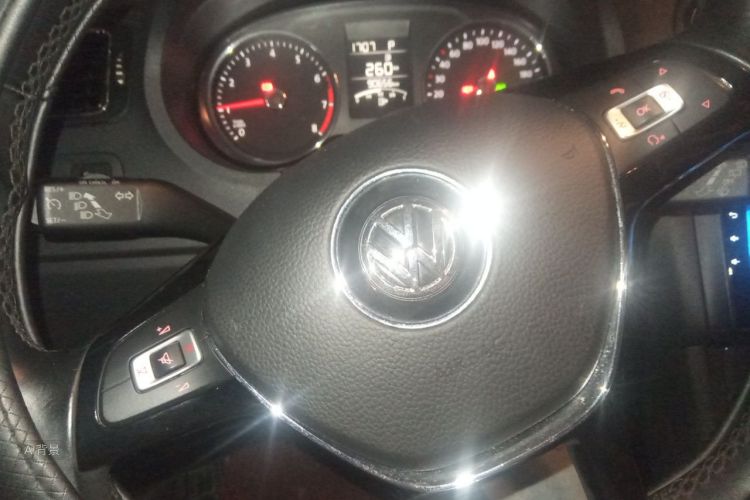 Volkswagen Polo 2017 #12 Volkswagen Polo 2017 car image #12