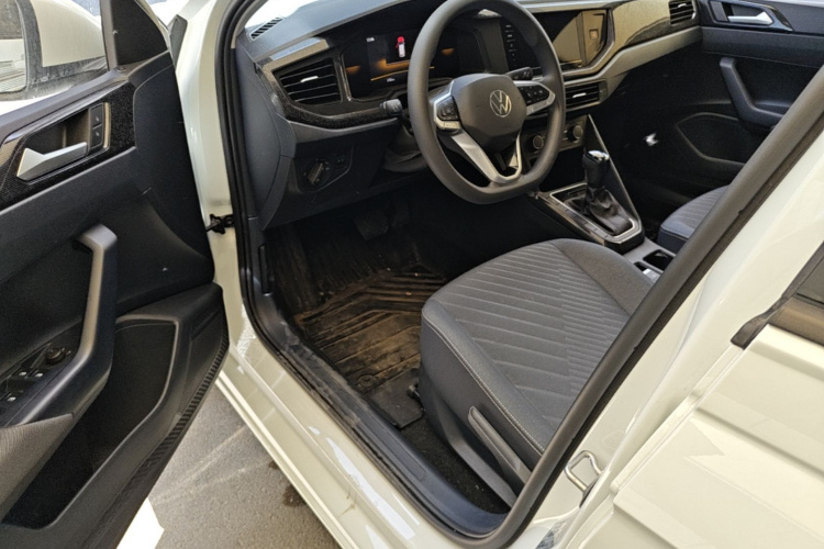 Volkswagen Lavida 2025 car image #16
