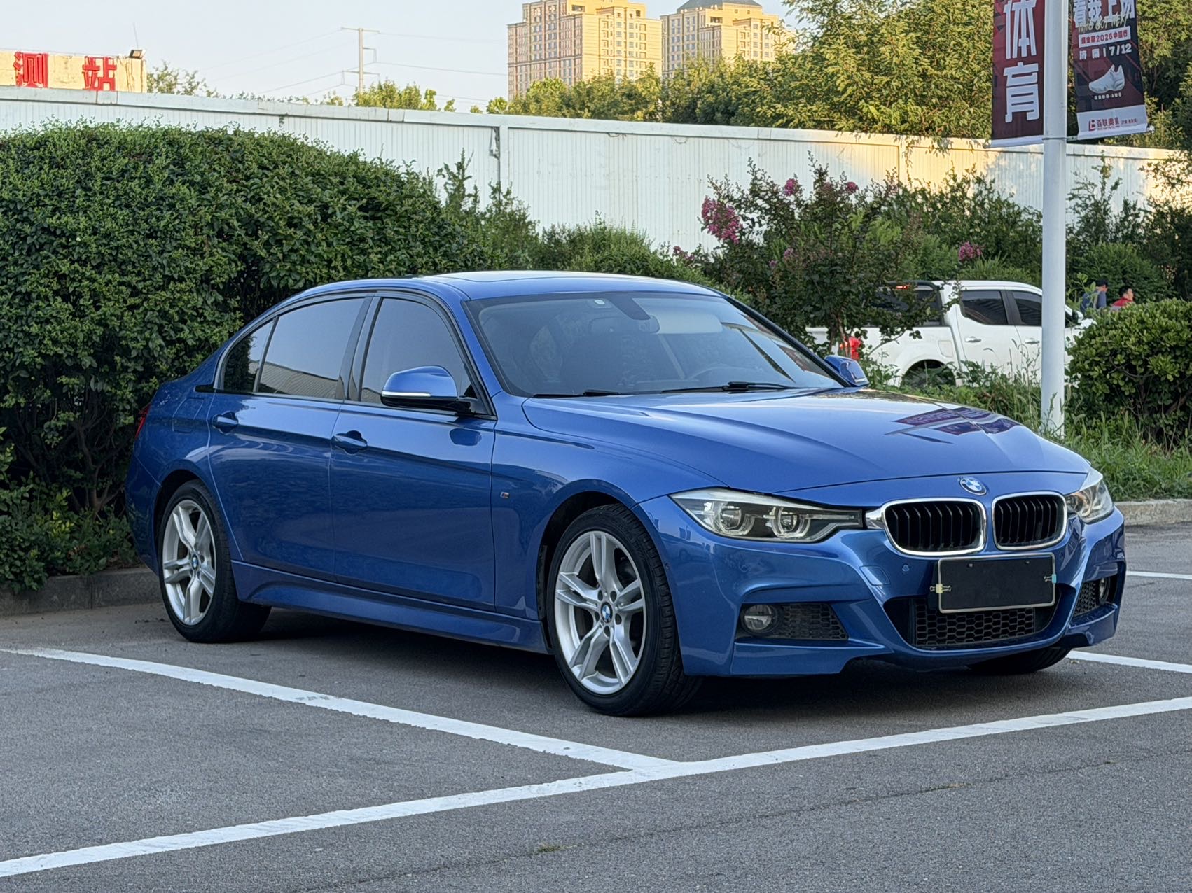 BMW 3 Series 2019 #3 BMW 3 Series 2019 car image #3