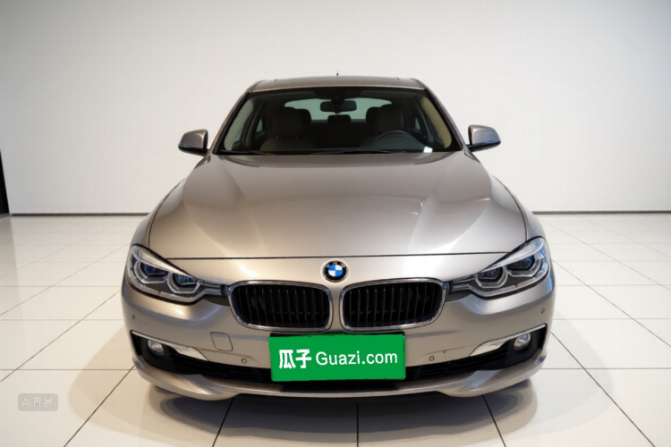 BMW 3 Series 2017 immagine di auto #3