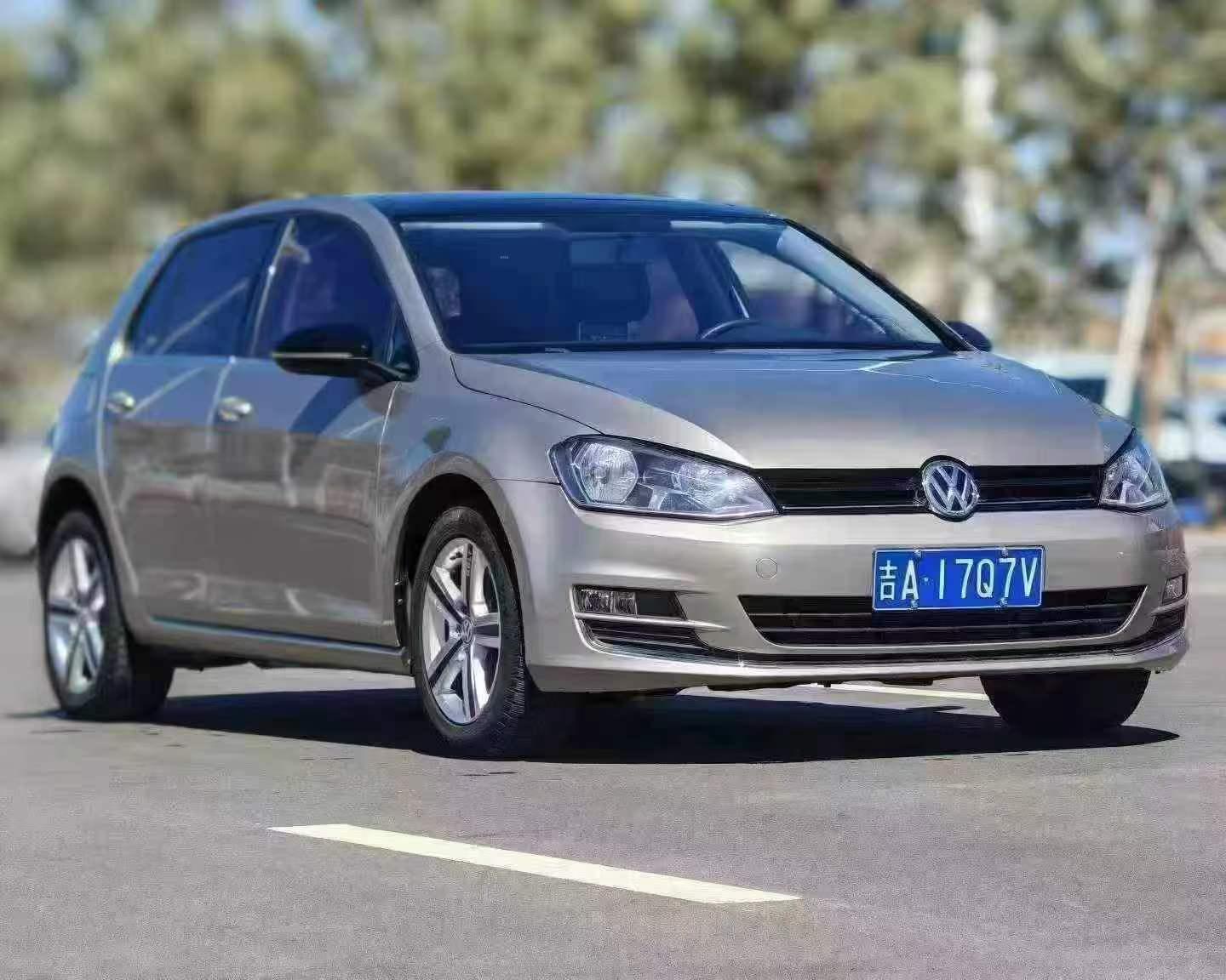 Volkswagen Golf 2016 car image 