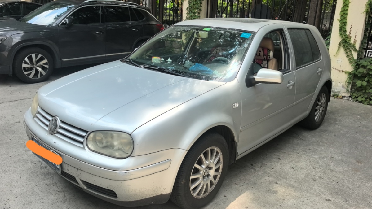 Volkswagen Golf 2006 car image 