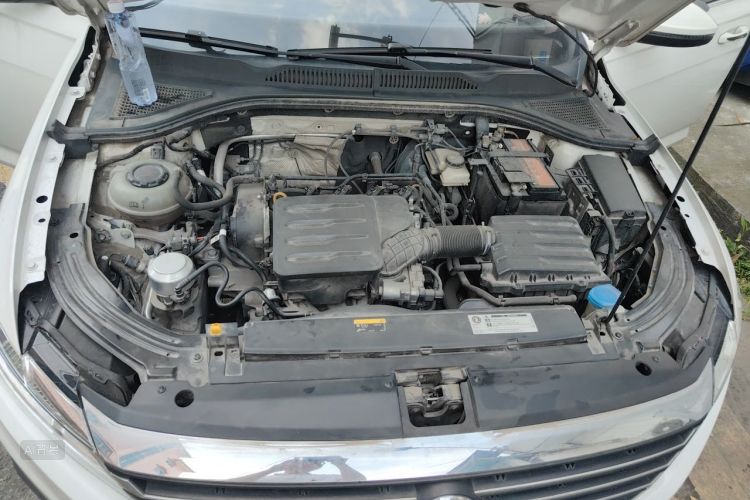 Volkswagen Lavida 2021 car image #22